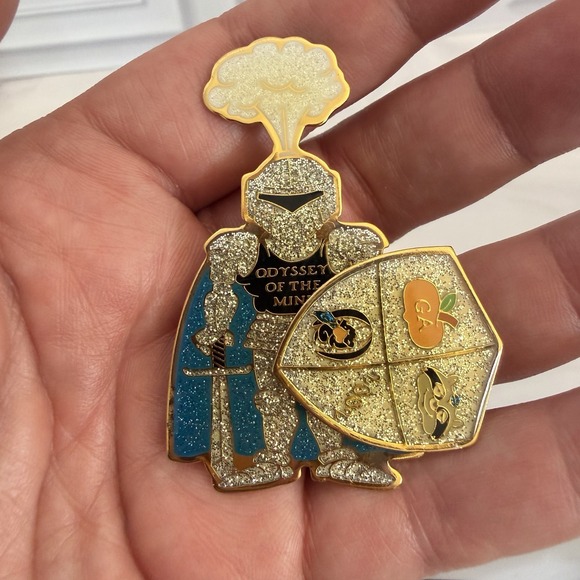 Other - Vintage Enamel Knight Pin! RARE SPINNER SHIELD Odyssey Of The Mind 2002 Georgia